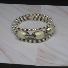 Bracelet manchette perle nacrée