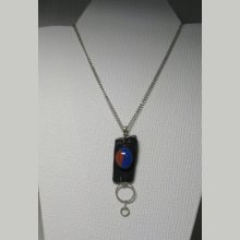 Pendentif pour Femme en Ardoise et cabochon en Céramique bleu marron, Création Unique