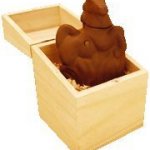 Brule parfum cheval en céramique dans boite en bois