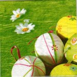Serviette papier oeufs de Paques et prairie