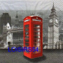 Serviette papier Londres et cabine téléphonique