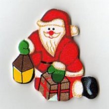 Père Noel en bois peint et cadeau 5 cm