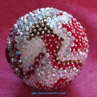 boule de perles à poser sur la table