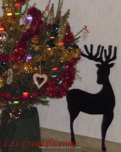 Décoration murale : Cerf en bois