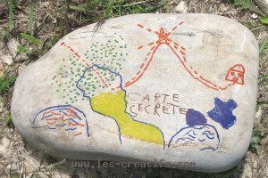 Bricolage Carte secrète sur pierre