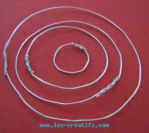 structure de l'ange en fil d'acier