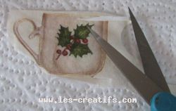 Découpe motif serviette de Noël