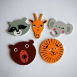Lot 5 têtes d'animaux de 30 à 20mm , éléphant lion ours  raton girafe,customisation, couture
