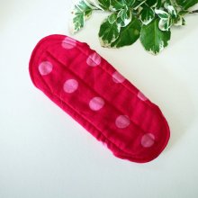 Serviette hygiènique lavable T1, rouge pois rose