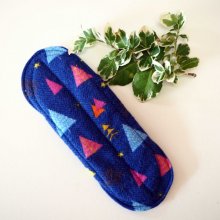 Serviette hygiénique T2 eponge 2 épaisseurs, lavable, bleu avec sapins