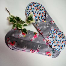Serviette hygiénique T2 eponge 2 épaisseurs, lavable, gris avec lamas