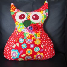 Chouette/hibou debout 41x35cm, tons rouges porte télécommandes, téléphone, cadeau fête