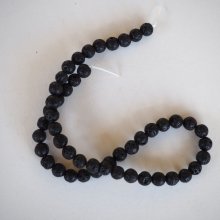 Enfilade 50 perles 8mm lave noire, 42cm de long