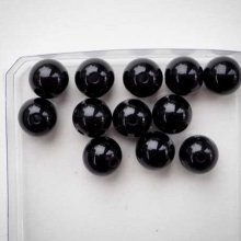 Lot 12 perles en résine couleur noire 10mm