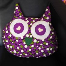 Coussin chouette-hibou 38x36cm, tissu violet, motifs violet blanc vert