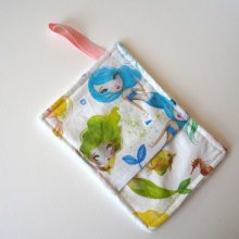 Débarbouillette nettoyante bébé/enfant, sirènes ton vert/rose/bleu