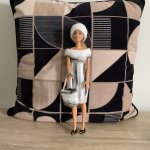 Robe blanche rayée noire Barbie 