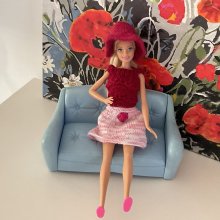 Jupe ,top et chapeau Barbie 