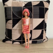 Jupe , top ,chapeau pour Barbie 