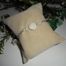 Bracelet oeil de Ste Lucie avec perles de nacre sur chaine argent 925