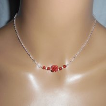 Collier rose sculptée en gorgone rouge sur chaine argent 925