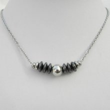 Collier homme avec pierres en hématite et perle en acier inoxydable