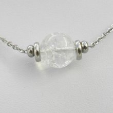 Collier solitaire avec pierre en cristal de roche ronde et perles en acier inoxydable