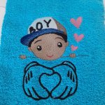 serviette bleue brodée ' Boy ' à personnaliser