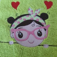 serviette vert pistache brodée ' Première de la classe ' à personnaliser