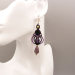 Boucles d'oreilles  en micro-macramé noires avec perles en améthyste