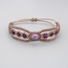 Bracelet en micro-macramé taupe avec une perle gemme jaspe impérial bleu violet