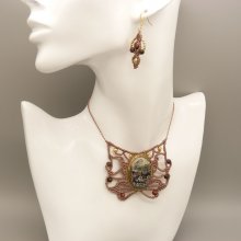 Parure collier, boucles d'oreilles en micro-macramé couleur taupe