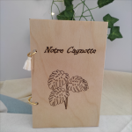 Carnet budget loisirs en bois gravé