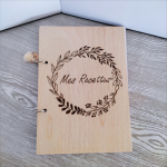 Livre de recettes, couverture en bois pyrogravé (travail artisanal), personnalisable