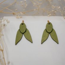 Boucles d'oreilles en bois Cigales vert brillant