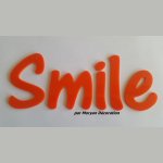 Lettre deco Smile en plexi , hauteur 20 cm