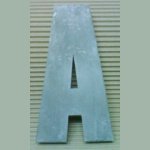 Lettre en relief 3D en zinc IMPACT