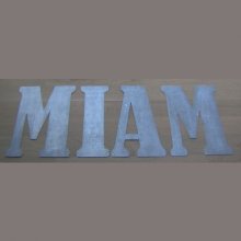 Lettre enseigne zinc MIAM