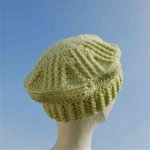 Béret chaud couleur vert citron et blanc