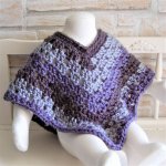 Poncho enfant 1-3 ans crocheté main laine gris clair, gris foncé et violet