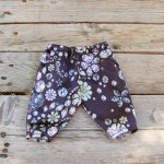 Pantalon poupée satin motif diamants