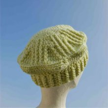 Béret chaud couleur vert citron et blanc