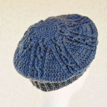 Béret enfant gris bleuté avec une légère touche de marron