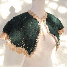 Chauffe épaules vert sapin et doré crocheté main
