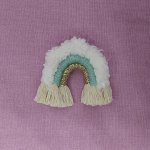 Broche Macramé Arc-en-ciel