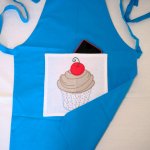 Tablier enfant brodé cup cake