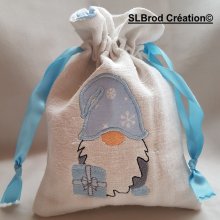 Petit pochon de Noël orné d'un Gnome au bonnet bleu