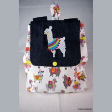 Sac à dos enfant brodé lama personnalisable