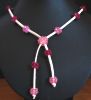 Collier en boules de perles roses
