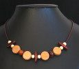 Collier ethnique perles en bois sur cuir
